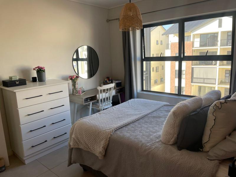 To Let 1 Bedroom Property for Rent in Richwood Western Cape